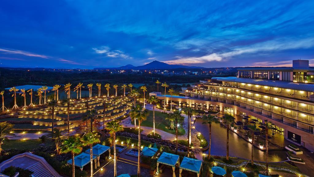 Kensington Jeju Hotel Kültér fotó The Westin Nanai Resort and Villas