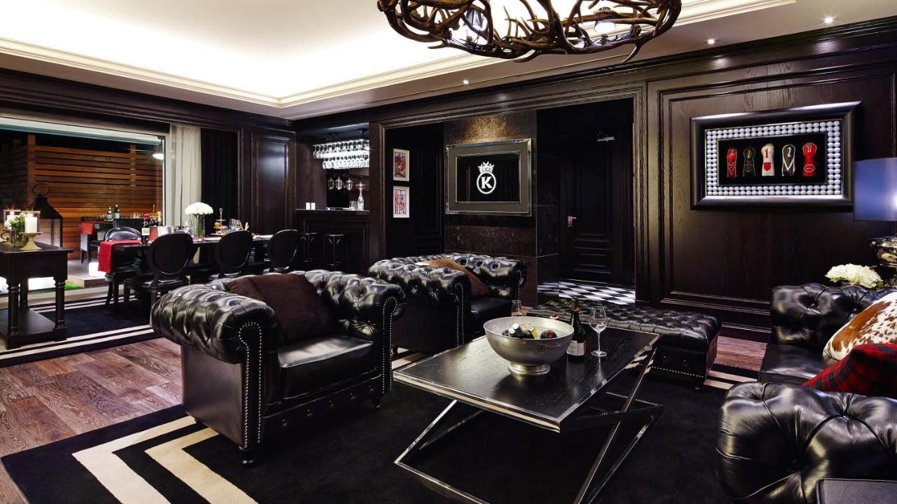 Kensington Jeju Hotel Kültér fotó The interior of the Karl Lagerfeld Paris boutique